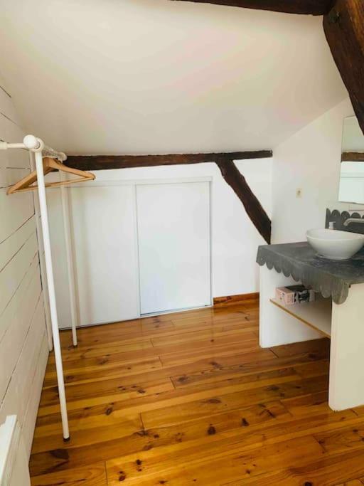 Spacieux Appartement En Plein Coeur De Castres Castres  Eksteriør bilde